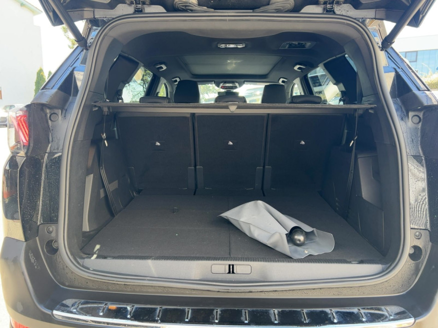 PEUGEOT 5008 GT BlueHDi 130 EAT8