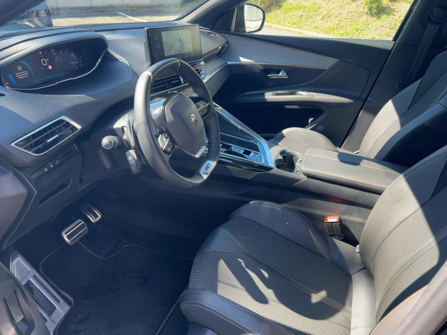 PEUGEOT 5008 GT BlueHDi 130 EAT8