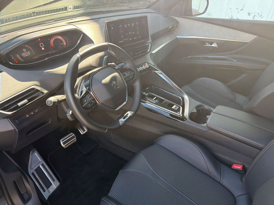 PEUGEOT 3008 GT BlueHDi 130 EAT8