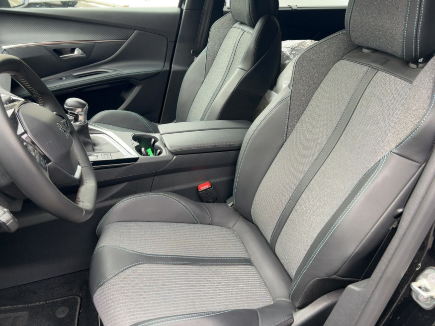 PEUGEOT 5008 Allure Pack, PureTech, SHZ