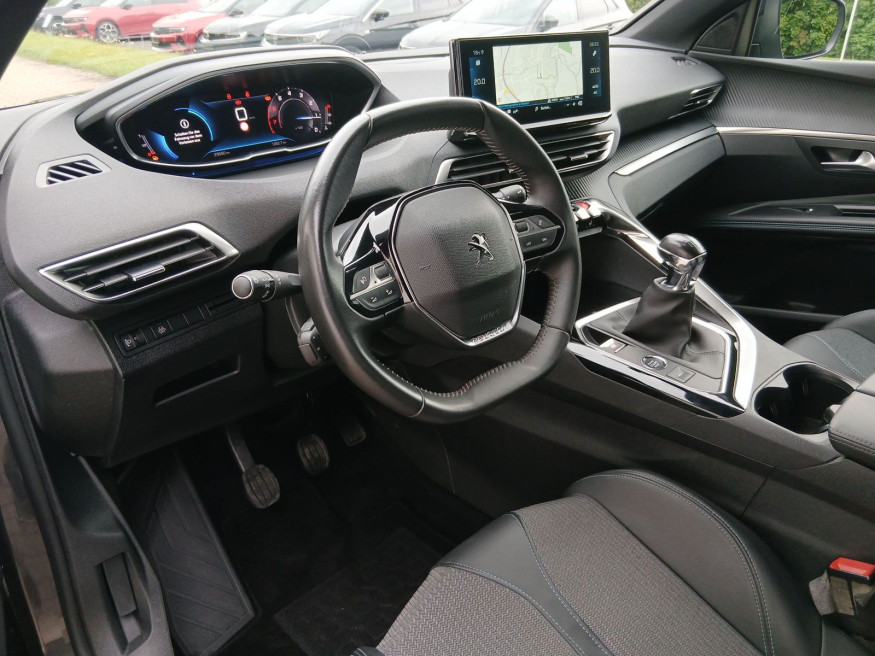 PEUGEOT 3008 Allure Pack PureTech 130