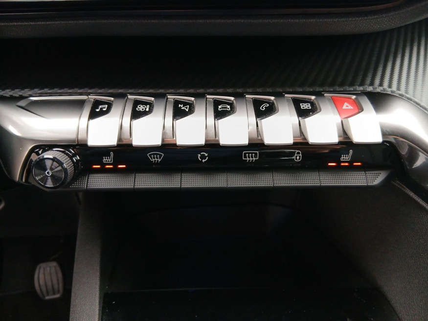 PEUGEOT 3008 Allure Pack PureTech 130