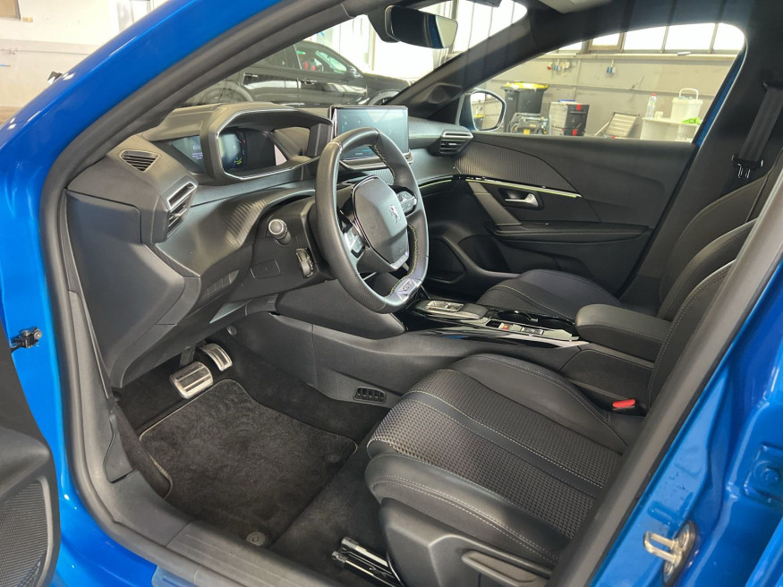 PEUGEOT 208 GT, LED, SHZ, Kamera