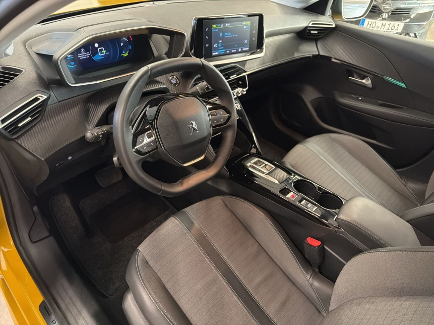 PEUGEOT 208 Allure+ Elektromotor 136