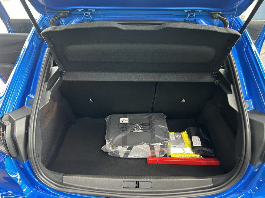 PEUGEOT 208 Allure+ Elektromotor 136