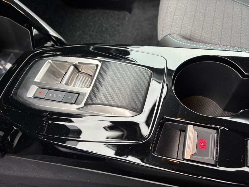 PEUGEOT 208 Allure+ Elektromotor 136