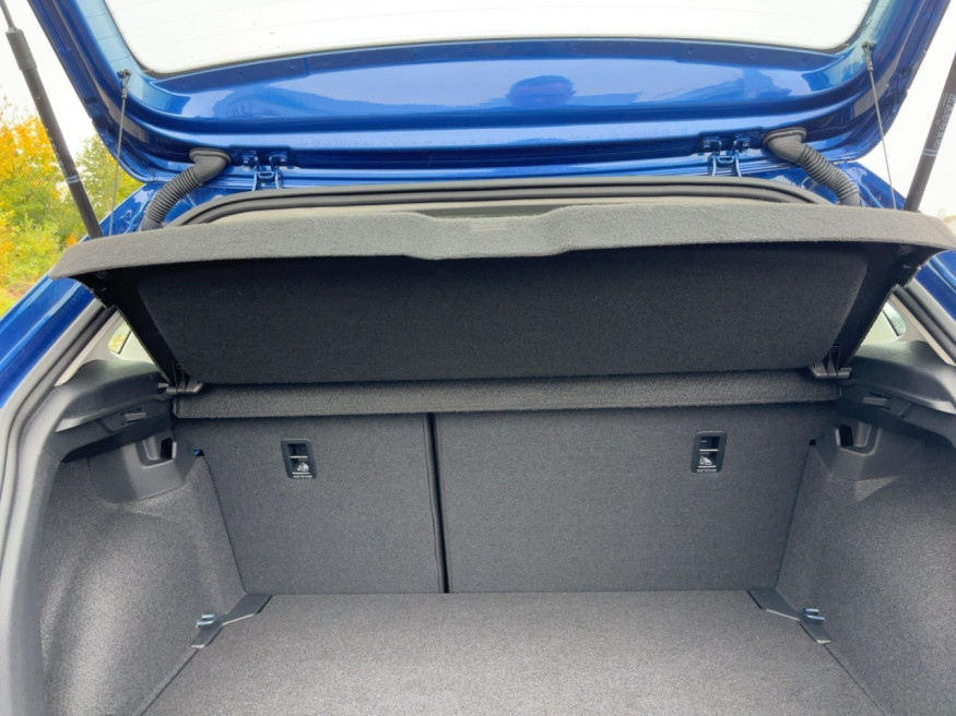 VW Polo Life, LED,PDC, Bluetooth