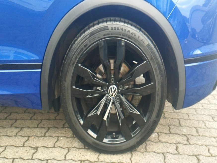 VW Tiguan R-Line