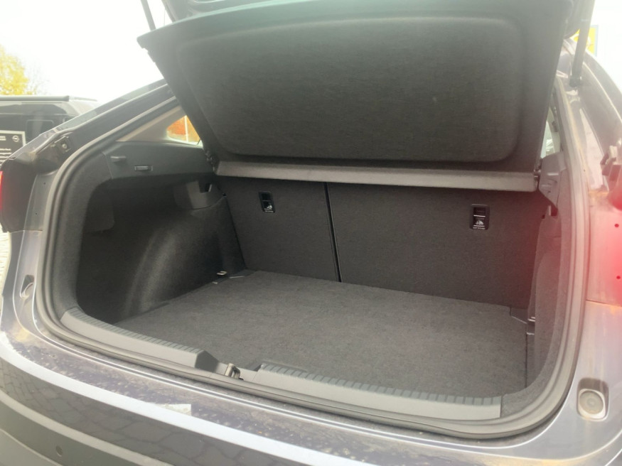 VW Taigo Life, Kamera, SHZ, LED