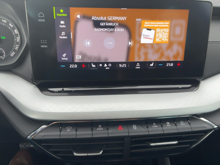 SKODA Octavia Combi Ambition