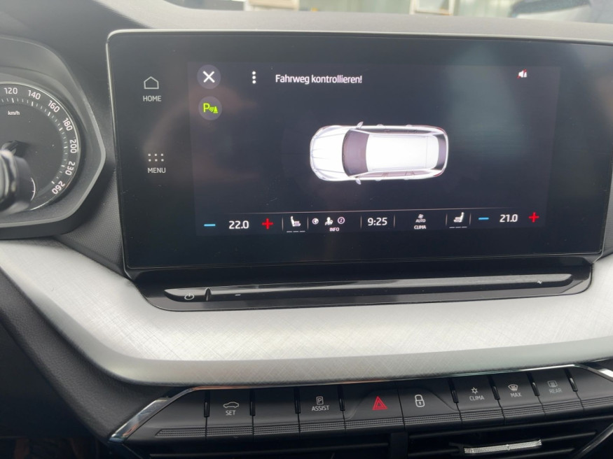 SKODA Octavia Combi Ambition