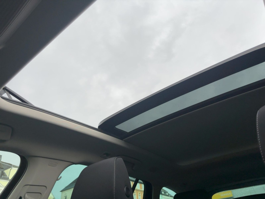 SKODA Octavia Combi Ambition