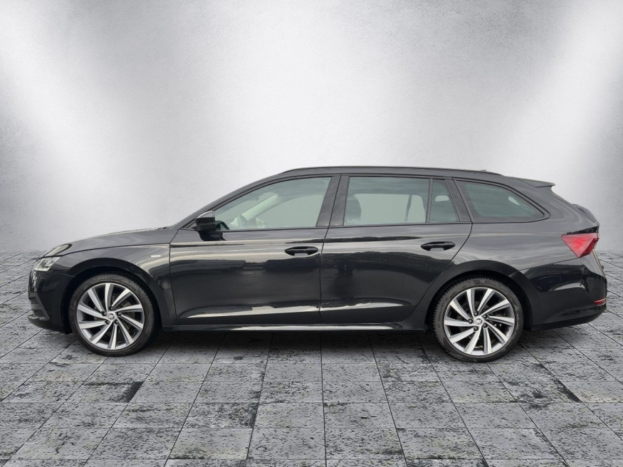 SKODA Octavia Combi Ambition