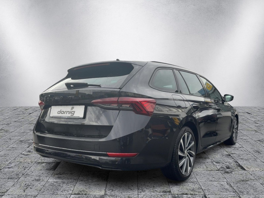 SKODA Octavia Combi Ambition