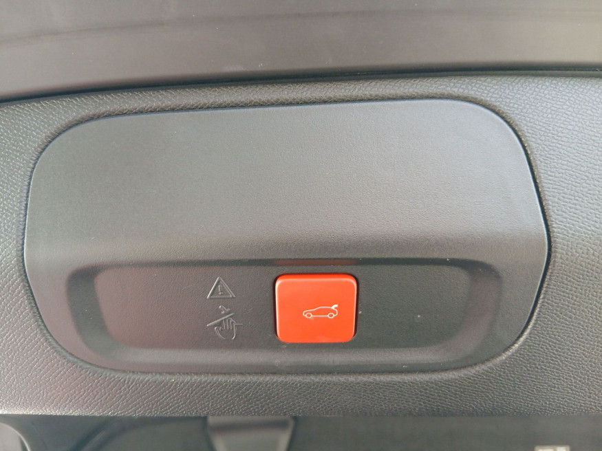 PEUGEOT 408 GT PureTech 130 EAT8