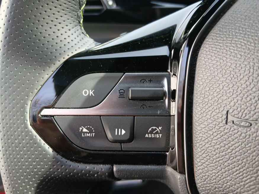 PEUGEOT 408 GT PureTech 130 EAT8