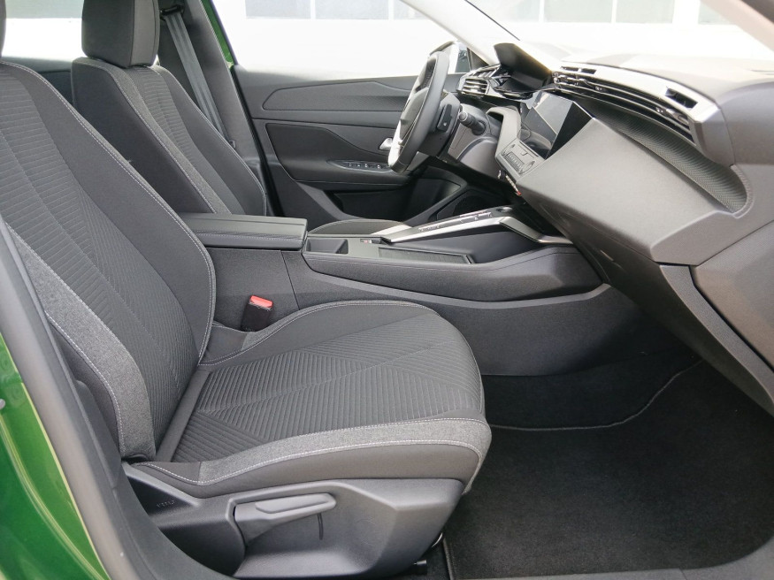PEUGEOT 308 Active Pack PT 130 EAT8