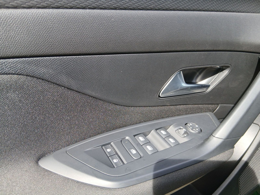 PEUGEOT 308 Active Pack PT 130 EAT8