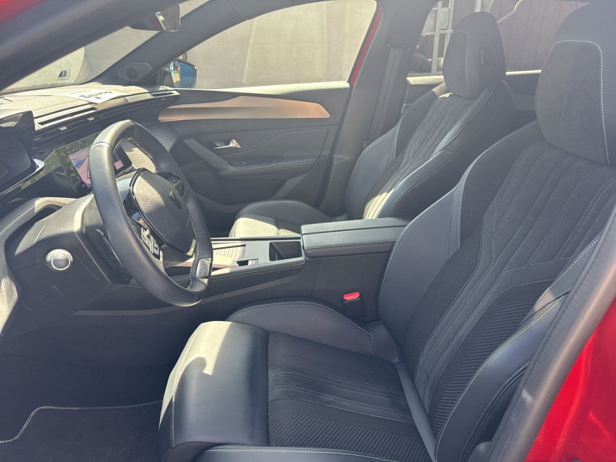 PEUGEOT 408 GT Pure Tech 130 EAT8