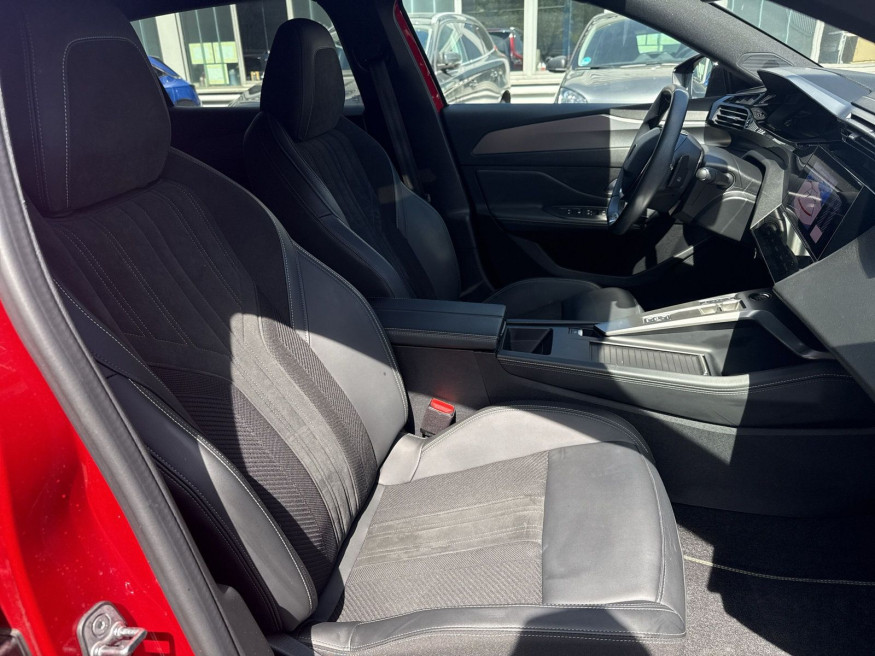 PEUGEOT 408 GT Pure Tech 130 EAT8