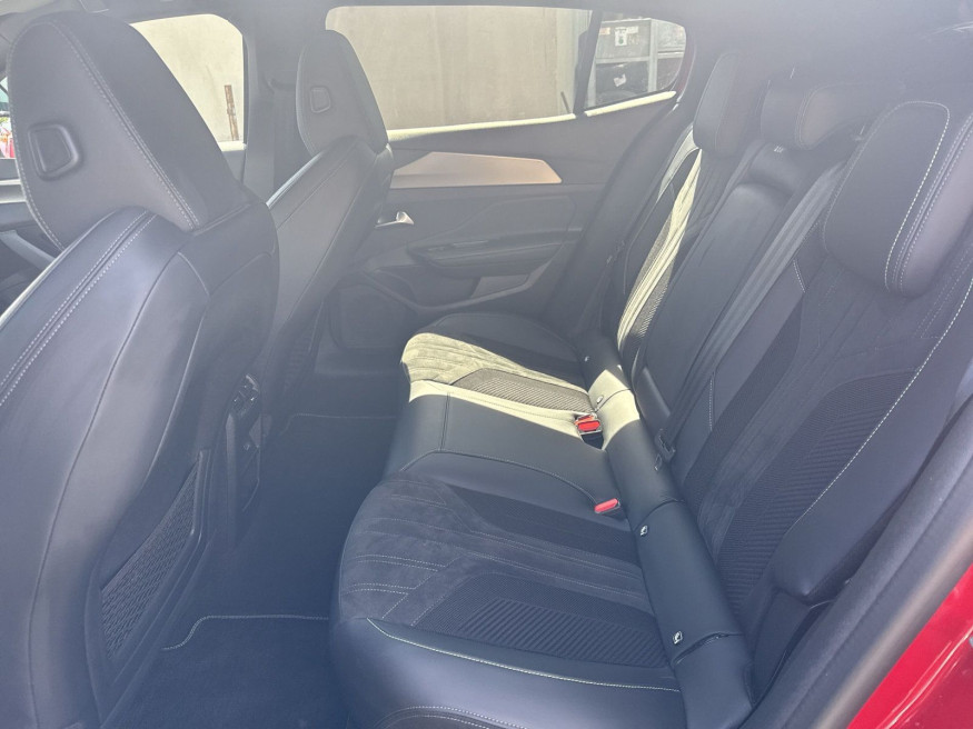 PEUGEOT 408 GT Pure Tech 130 EAT8