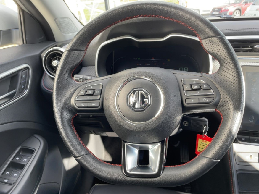 MG ZS Luxury, Kamera, Klima, SHZ