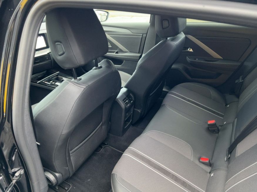 OPEL Astra GS, LED, SHZ, AHK, Kamera