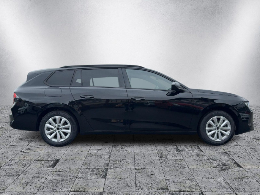 OPEL Astra ST,AHK,AGR-Sitze,SHZ, LED