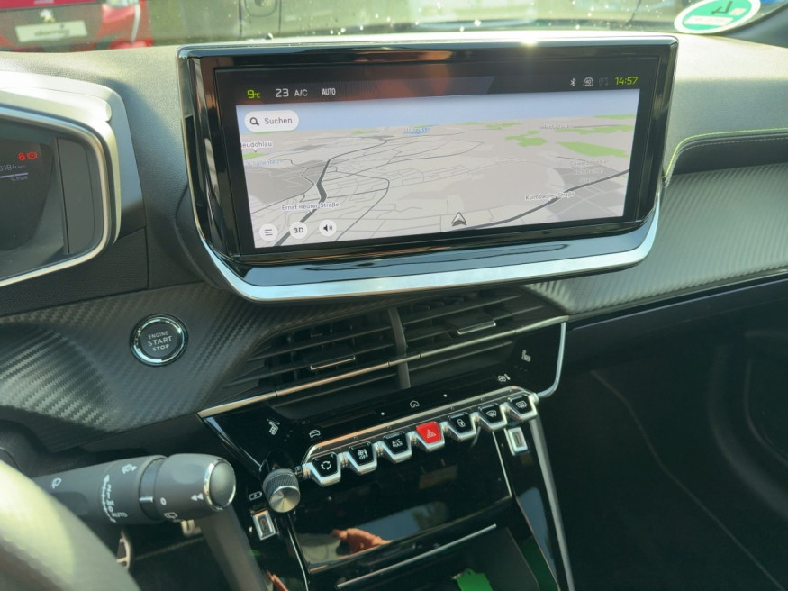 PEUGEOT 208 GT HYBRID