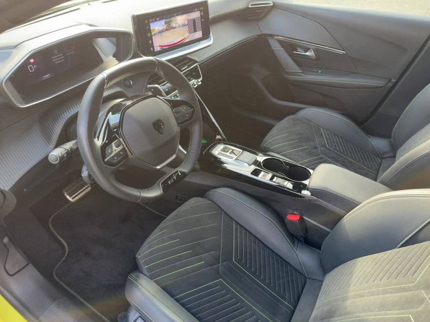 PEUGEOT 208 GT HYBRID