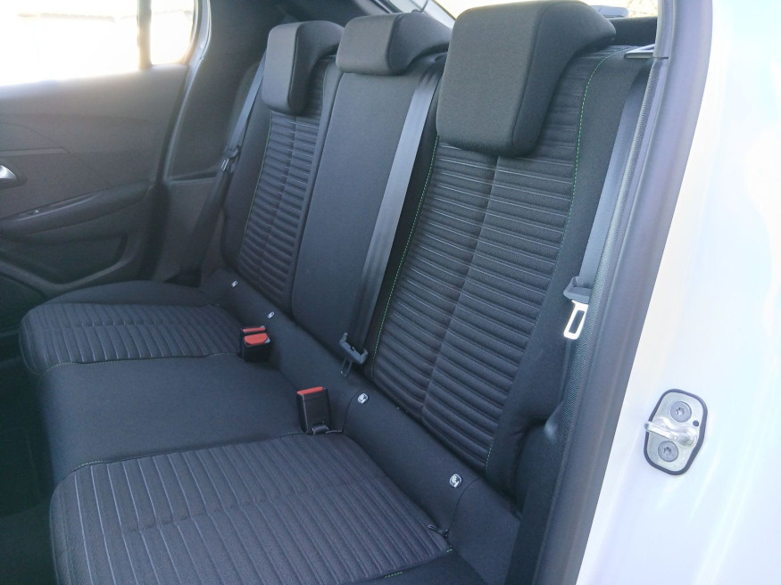 PEUGEOT 208 Active Pack PureTech 100