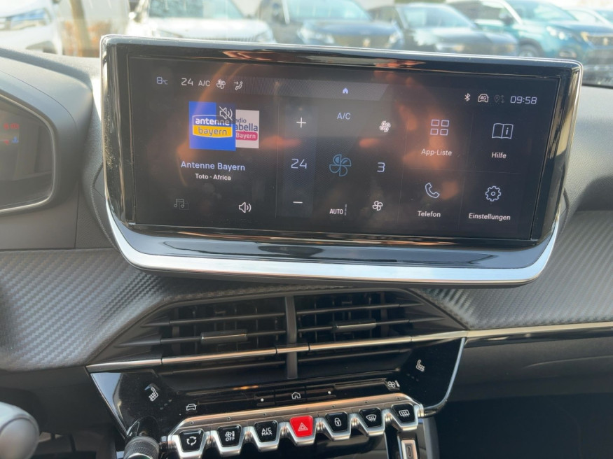 PEUGEOT 208 Allure PureTech 100