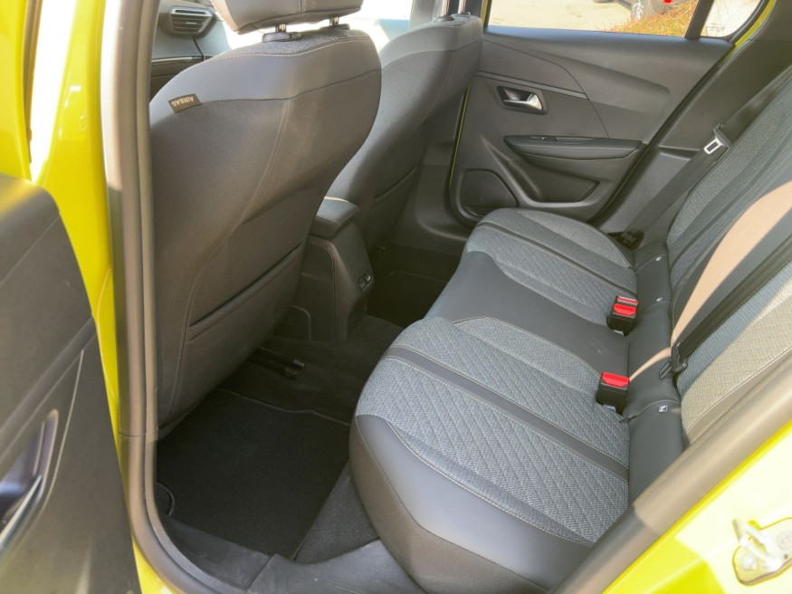 PEUGEOT 208 Allure PureTech 100