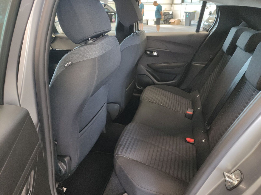 PEUGEOT 208 Active PureTech 100