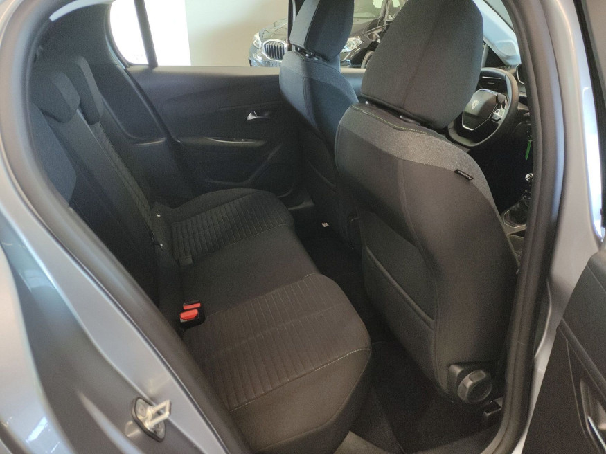PEUGEOT 208 Active PureTech 100
