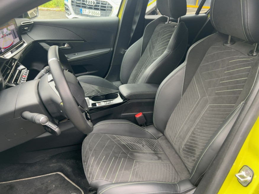 PEUGEOT 208 GT PureTech 100