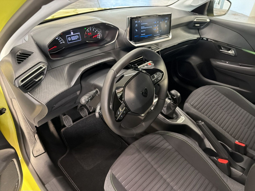 PEUGEOT 208 Active PureTech 75