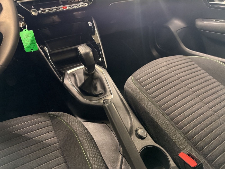 PEUGEOT 208 Active PureTech 75