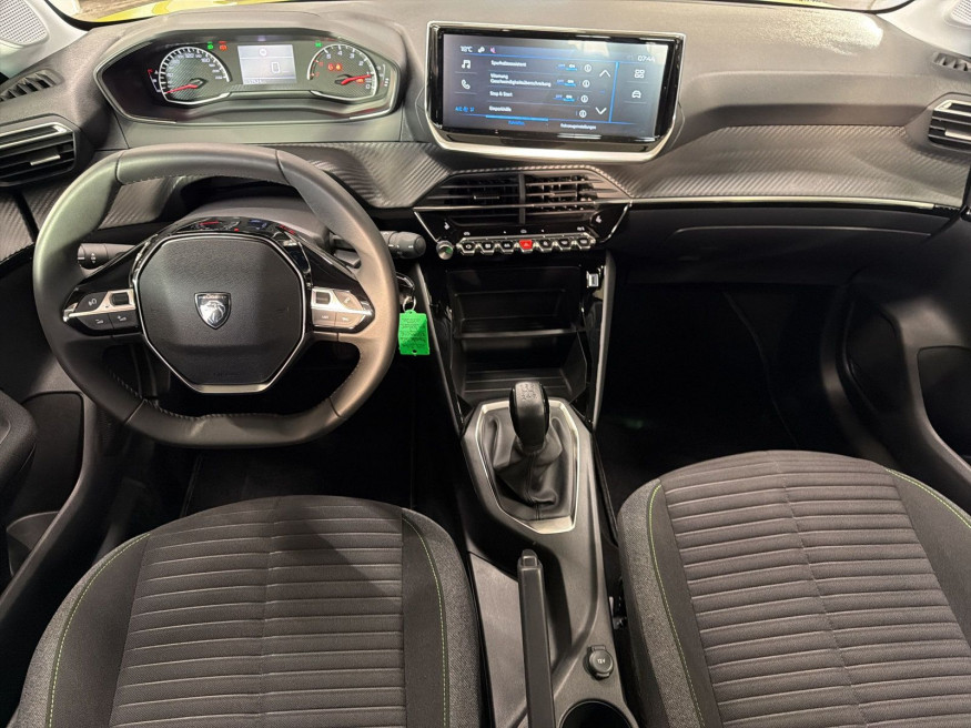 PEUGEOT 208 Active PureTech 75