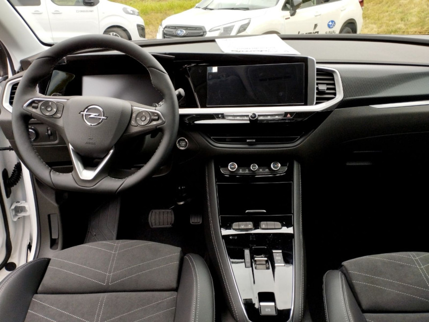 OPEL Grandland Ultimate, Navi, LED, Klimaaut.