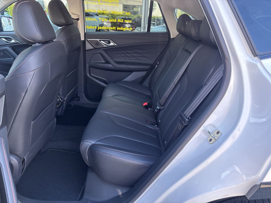 MG HS PHEV Luxury 1.5 MY24