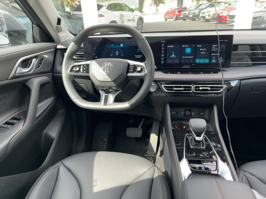 MG HS PHEV Luxury 1.5 MY24