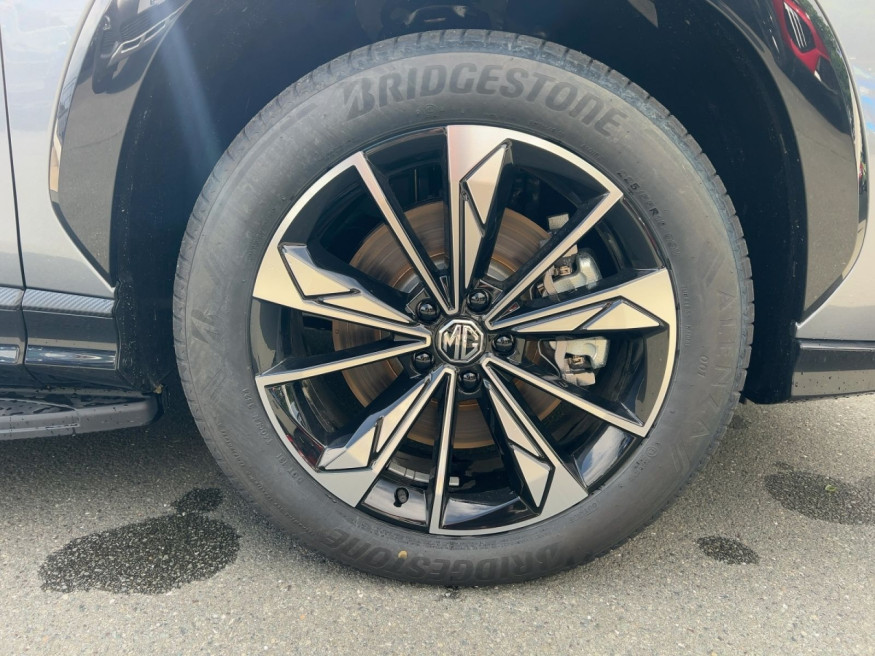 MG HS PHEV Luxury 1.5 MY24