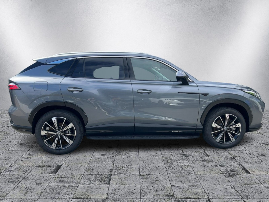 MG HS PHEV Luxury 1.5 MY24
