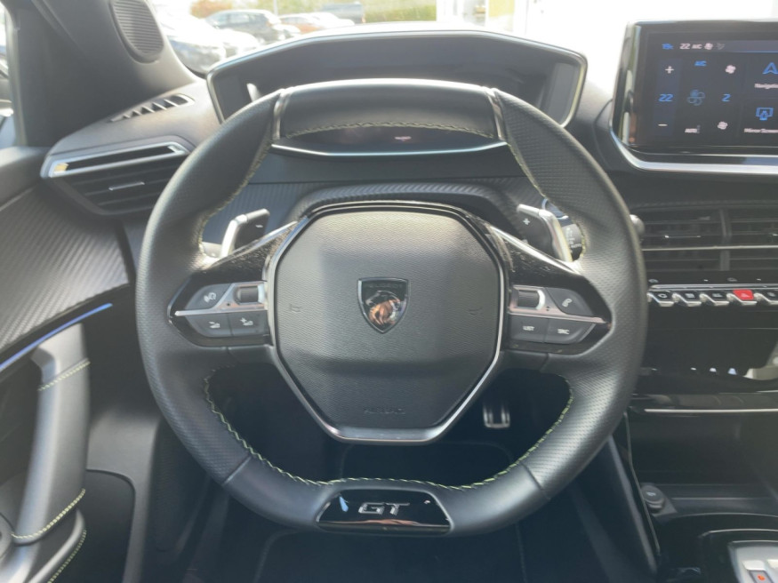 PEUGEOT 2008 GT PureTech 130 EAT8