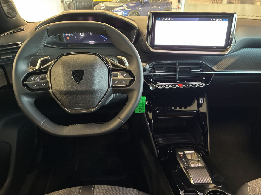 PEUGEOT 2008 Allure PureTech 130 EAT8