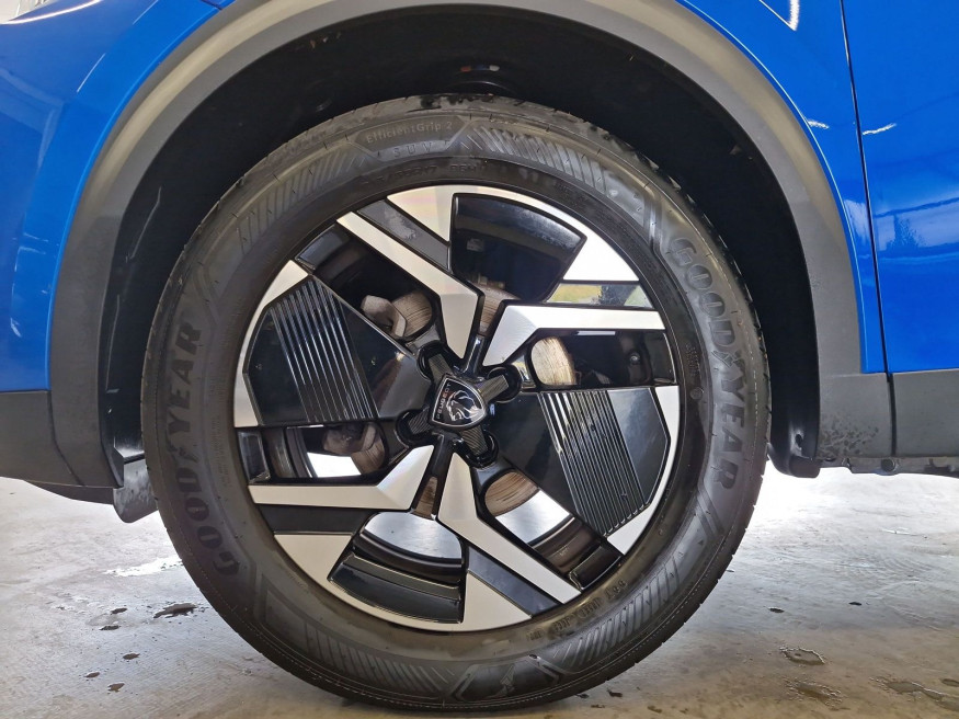 PEUGEOT 2008 Allure PureTech 100