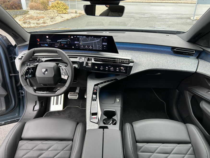 PEUGEOT 5008 GT Elektro 210-73 kWh