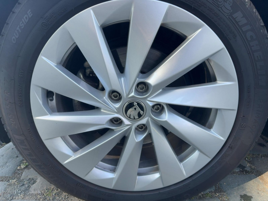 SKODA Octavia Combi 1.5 e-TEC