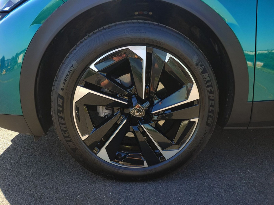 PEUGEOT 408 Allure PureTech 130 EAT8